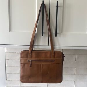 Tignanello Vintage Tan Genuine Leather Women’s Shoulder Handbag Zip Compartments